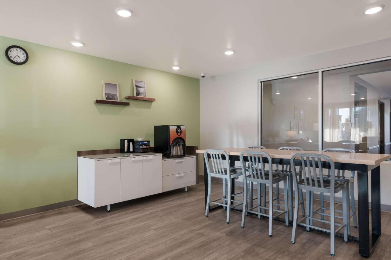 Woodspring Suites Phoenix-Deer Valley Экстерьер фото