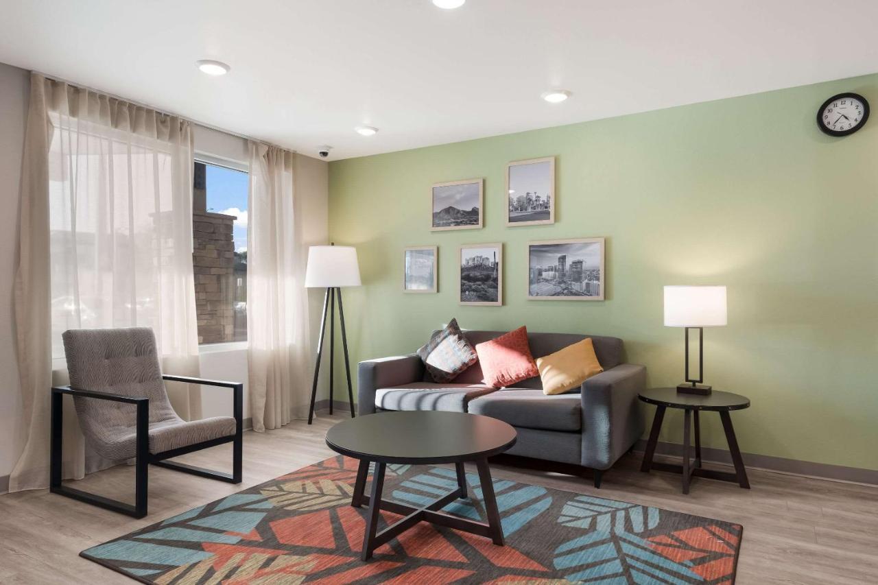 Woodspring Suites Phoenix-Deer Valley Экстерьер фото